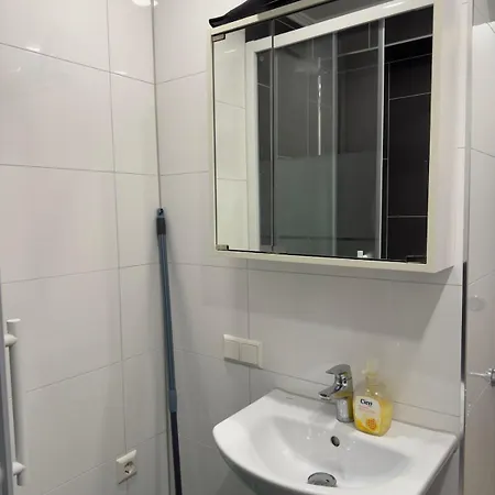 公寓 J&l Flat With Pool In *