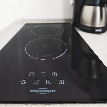 J&l Flat With Pool In 公寓 *